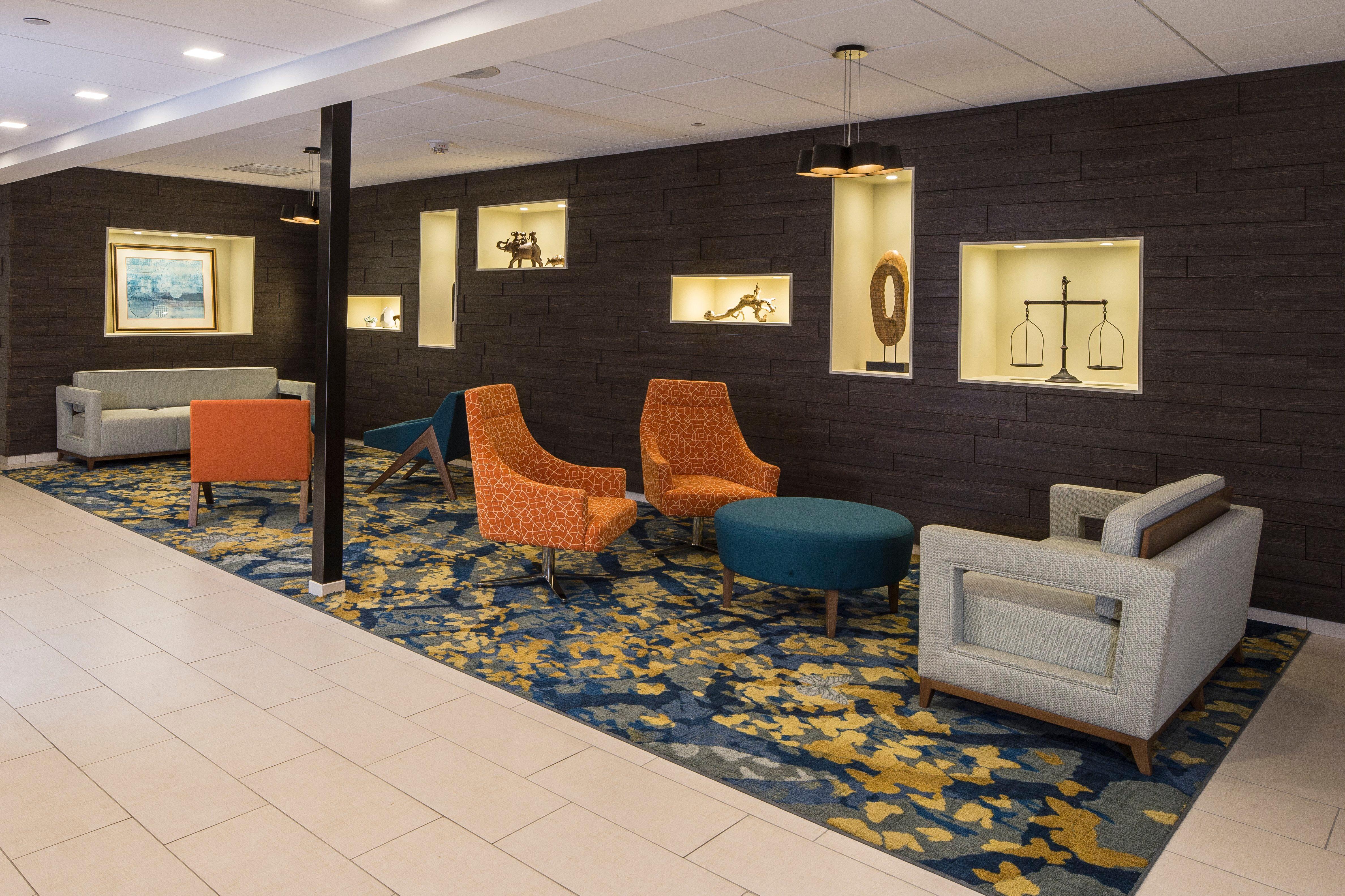 Mt. Lebanon Crowne Plaza Hotel And Suites Pittsburgh South By Ihg מראה חיצוני תמונה