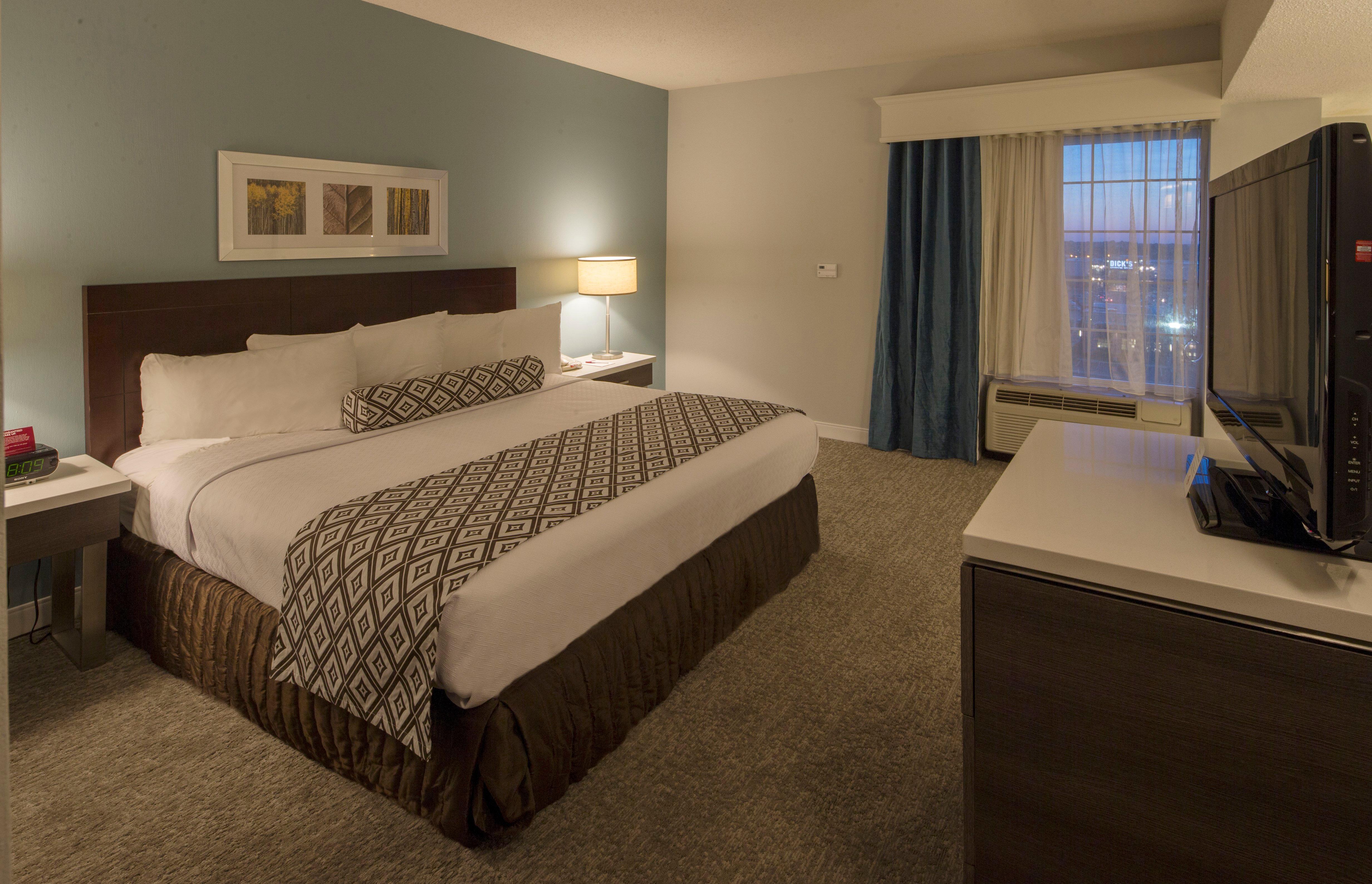 Mt. Lebanon Crowne Plaza Hotel And Suites Pittsburgh South By Ihg מראה חיצוני תמונה