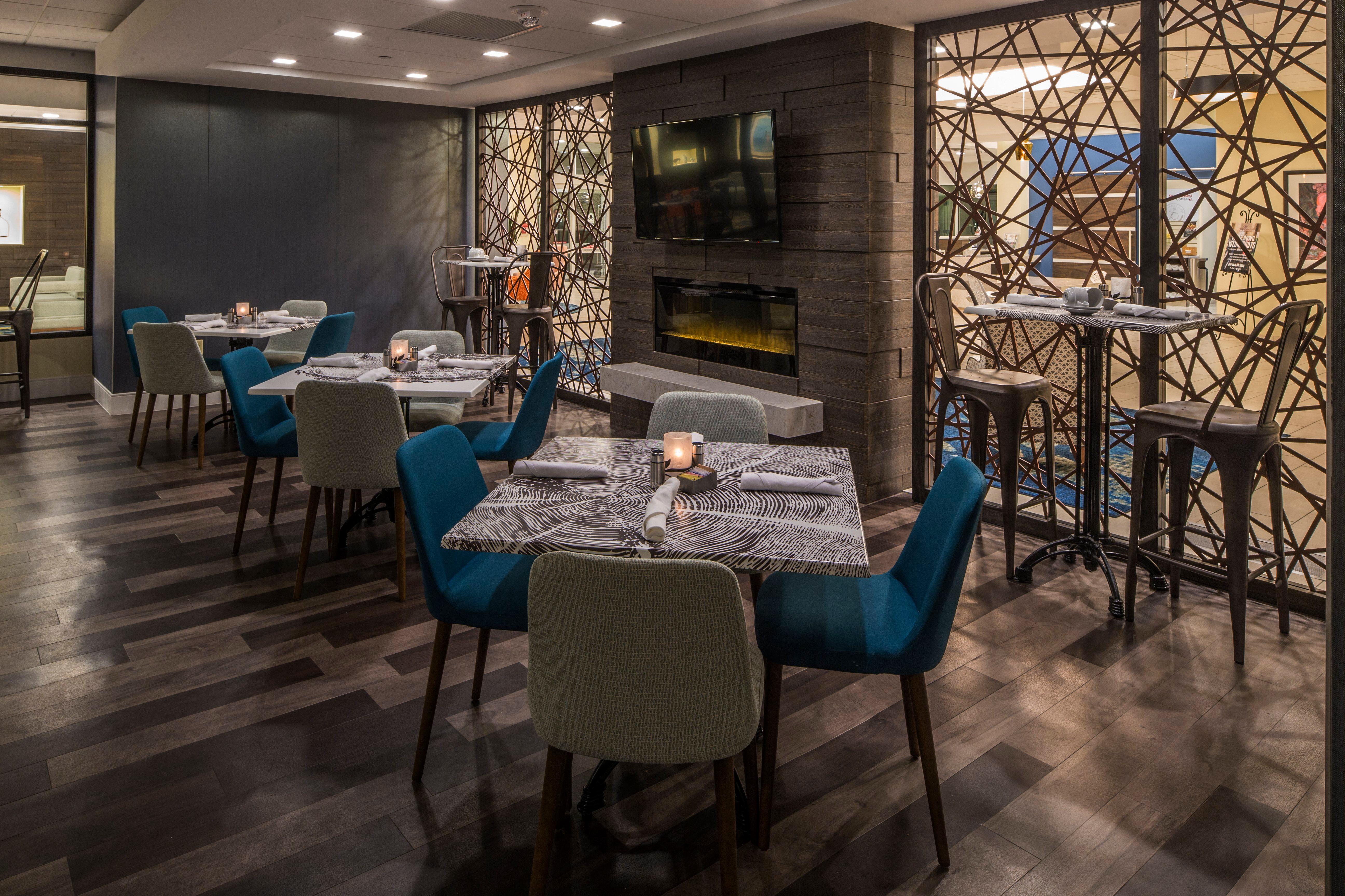Mt. Lebanon Crowne Plaza Hotel And Suites Pittsburgh South By Ihg מראה חיצוני תמונה