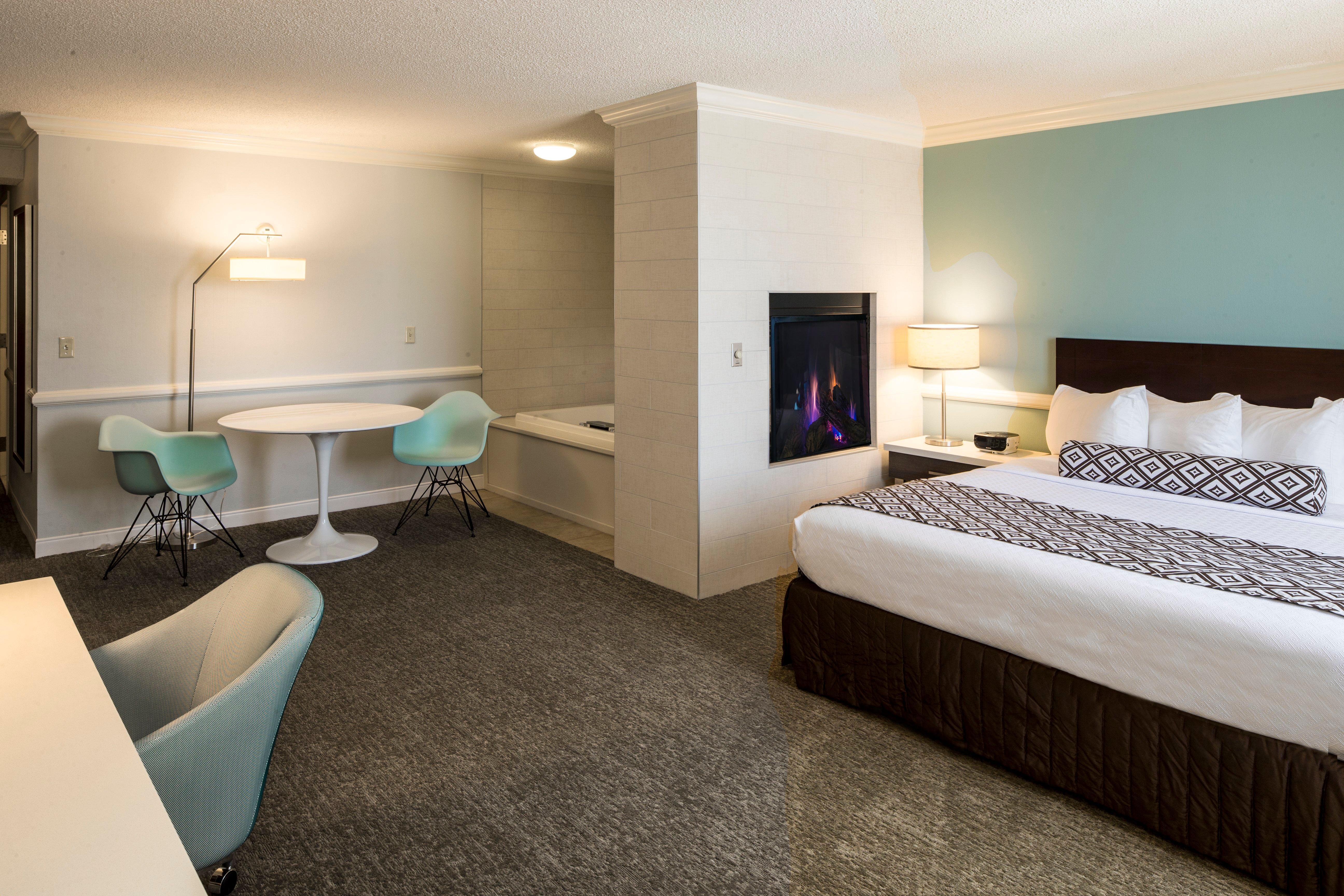 Mt. Lebanon Crowne Plaza Hotel And Suites Pittsburgh South By Ihg מראה חיצוני תמונה