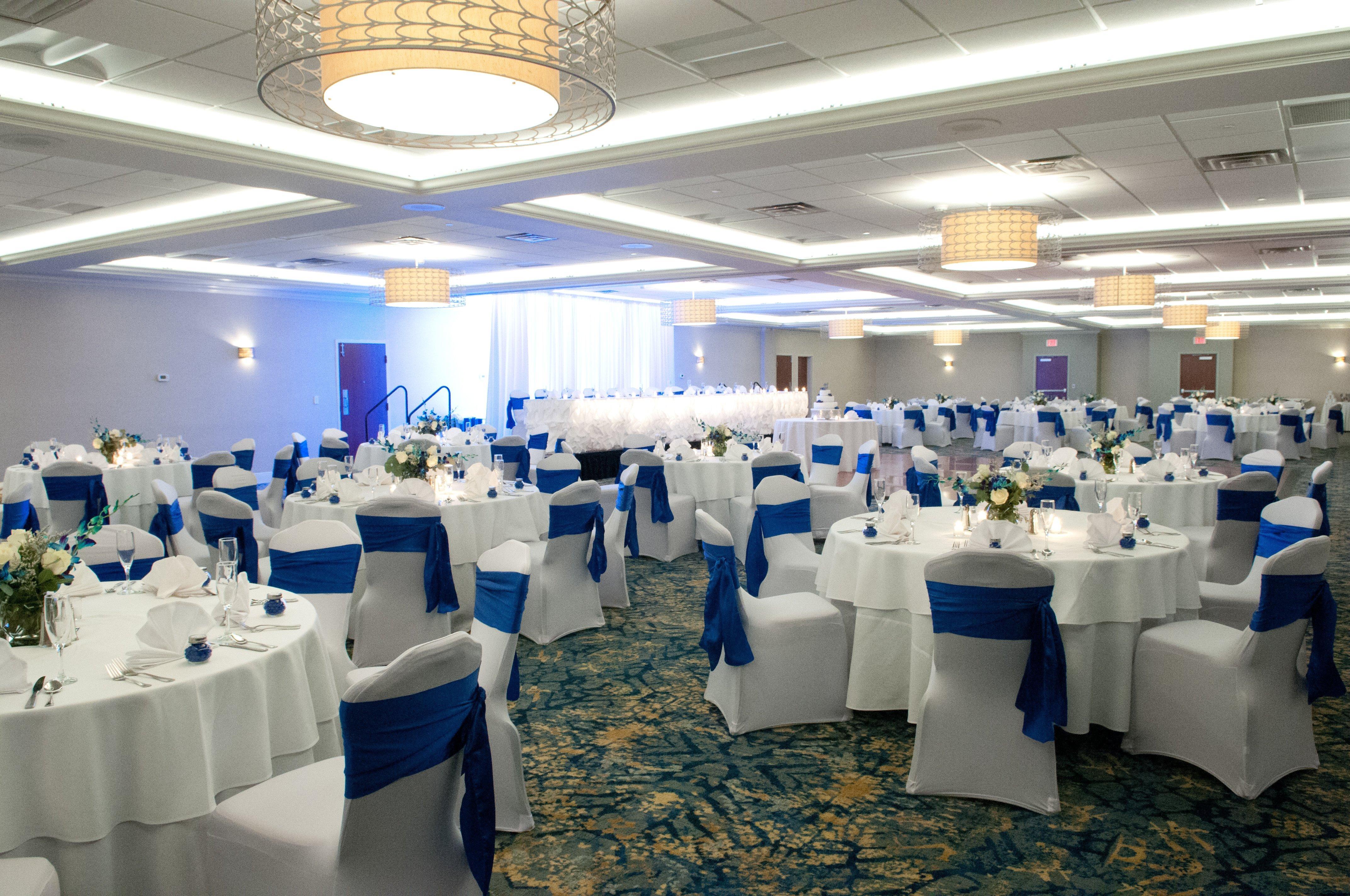 Mt. Lebanon Crowne Plaza Hotel And Suites Pittsburgh South By Ihg מראה חיצוני תמונה