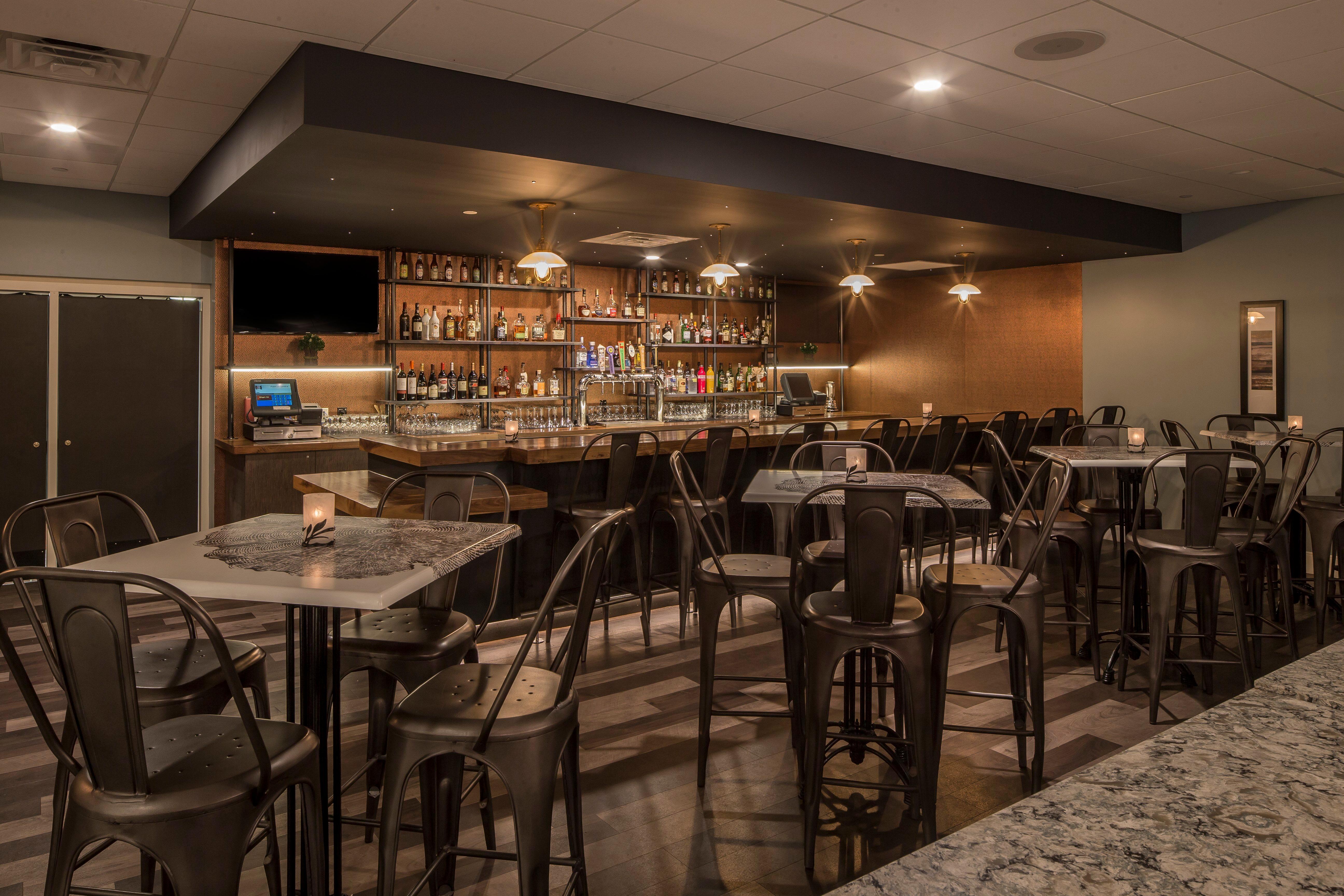 Mt. Lebanon Crowne Plaza Hotel And Suites Pittsburgh South By Ihg מראה חיצוני תמונה