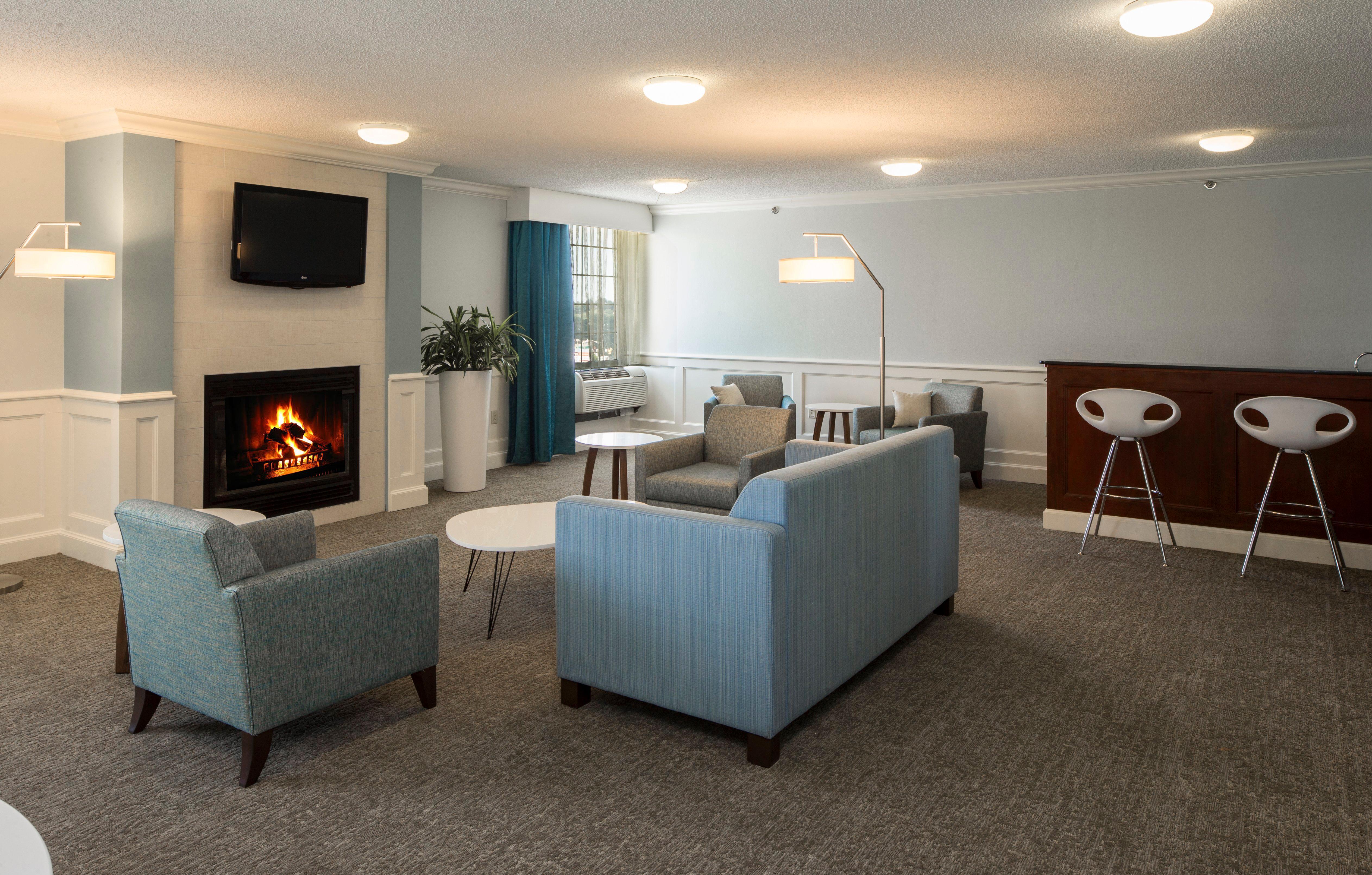 Mt. Lebanon Crowne Plaza Hotel And Suites Pittsburgh South By Ihg מראה חיצוני תמונה